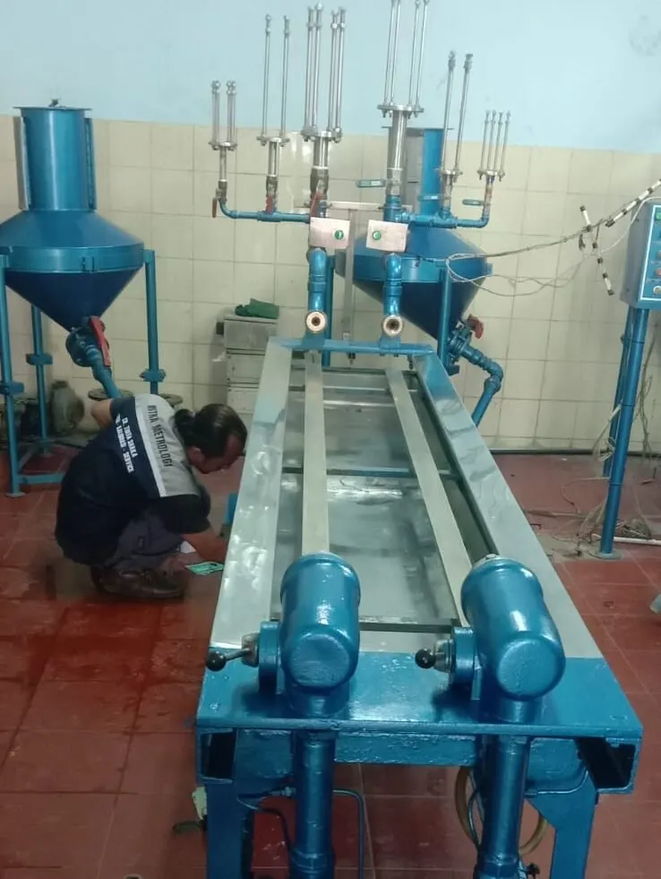 Instalasi uji meter air di workshop